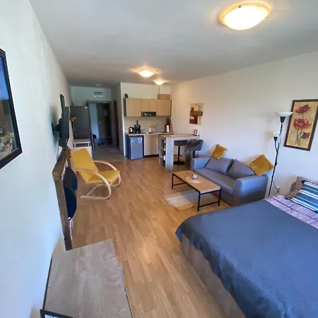 Cosy With Mountain View Near Bansko 아파트 라즐로그